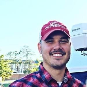 Meet your Posher, Cade